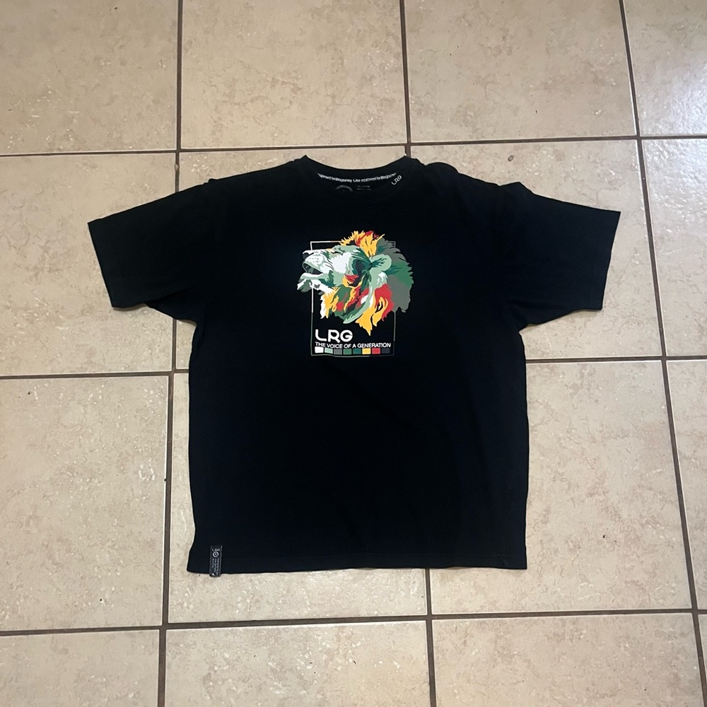 Men’s LRG “The Voice Of A Generation”  Jamaica tiger T-Shirt Size L